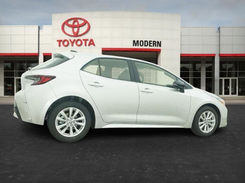 New 2026 Toyota Corolla SE image 24