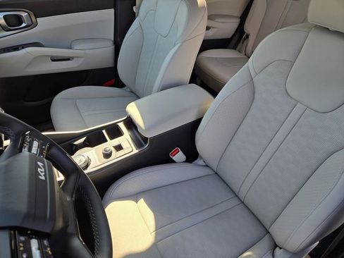New 2026 Kia Sorento EX AWD/4WD image 19