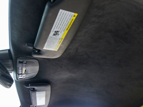 Used 2019 Porsche 911 GT3 RS image 38