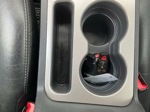 Used 2012 Dodge Challenger SRT8 w/ Premium Sound Group RWD image 17