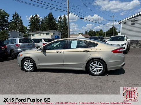 Used 2015 Ford Fusion SE FWD image 6