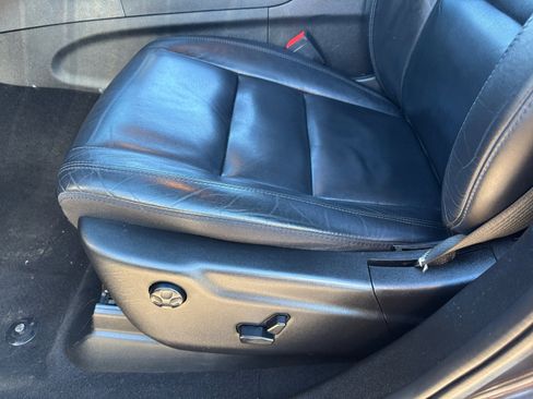 Used 2019 Jeep Grand Cherokee Limited image 13