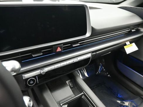 New 2025 Hyundai Ioniq 6 SEL AWD/4WD image 19