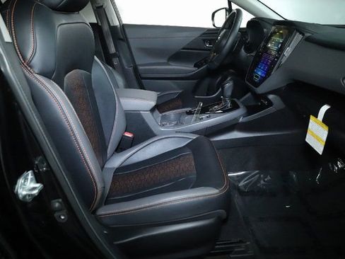 Certified 2024 Subaru Crosstrek 2.5i Limited w/ Crosstrek Mirror Package AWD/4WD image 34