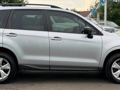 Used 2016 Subaru Forester 2.5i w/ Alloy Wheel Package AWD/4WD image 2