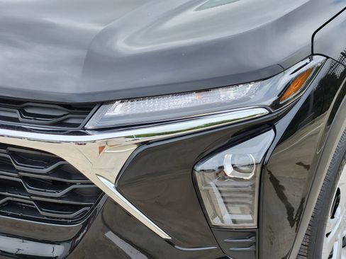 New 2026 Chevrolet Trax LS FWD image 9