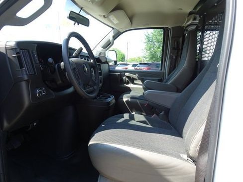 Used 2024 Chevrolet Express 2500 w/ Driver Convenience Package RWD image 9