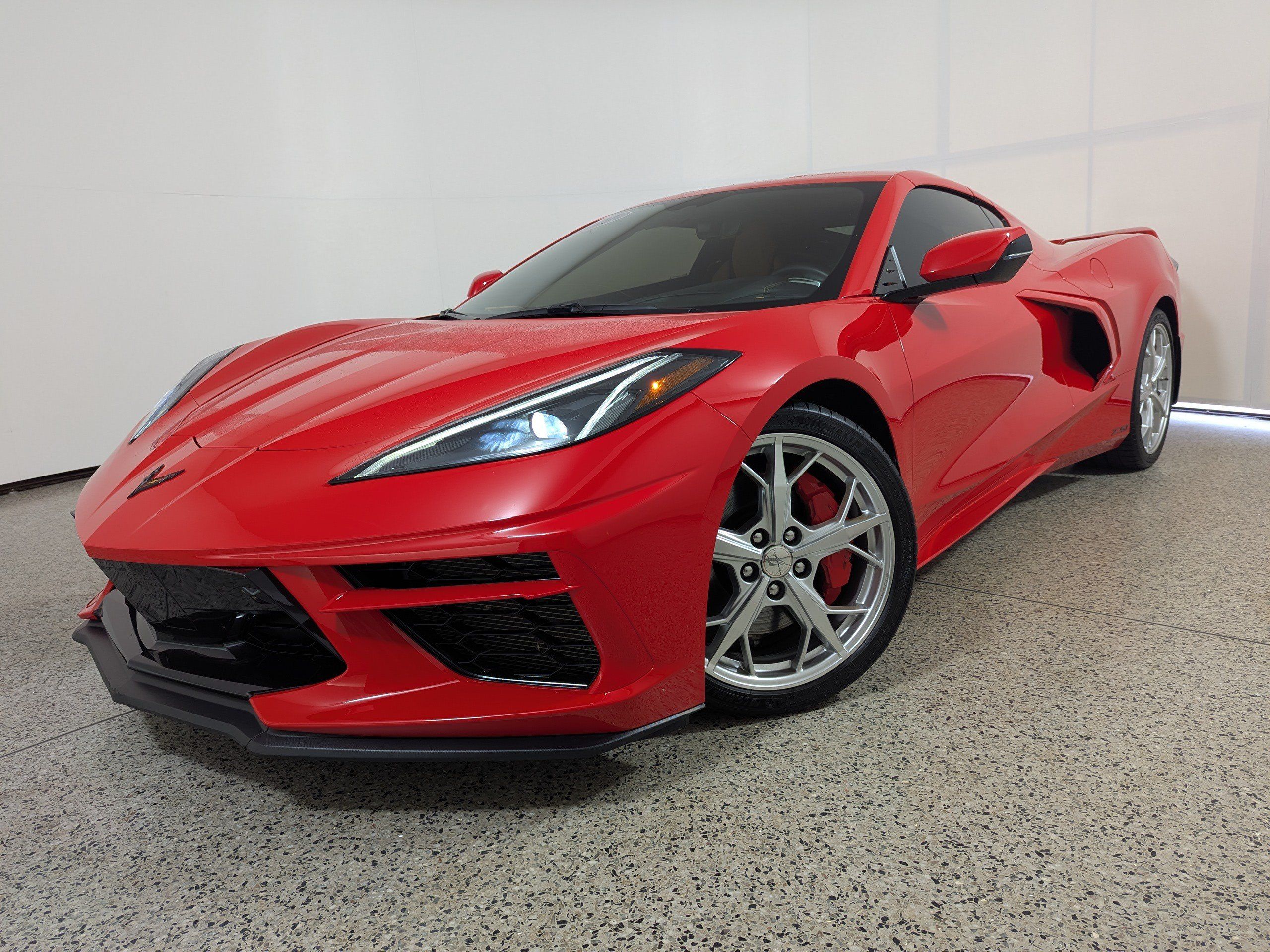 Used 2021 Chevrolet Corvette Stingray Premium Cpe w/ Z51 Performance Package RWD image 27