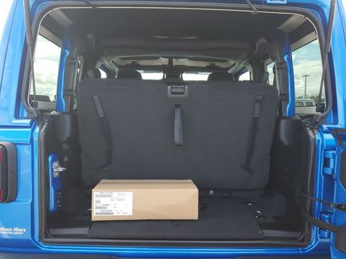 New 2026 Jeep Wrangler Rubicon AWD/4WD image 8