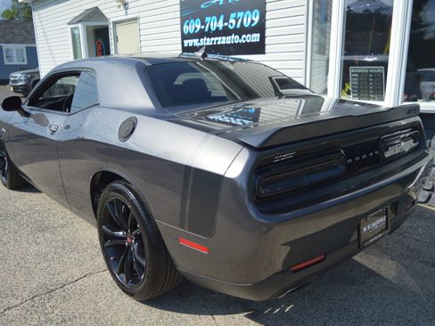 Used 2018 Dodge Challenger SXT Plus RWD image 3