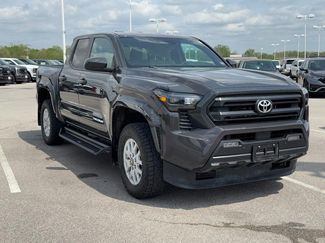 Used 2024 Toyota Tacoma SR5 AWD/4WD video 2
