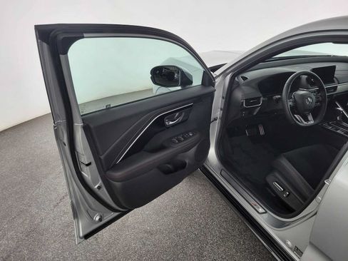 Used 2025 Acura ADX A-Spec FWD image 19