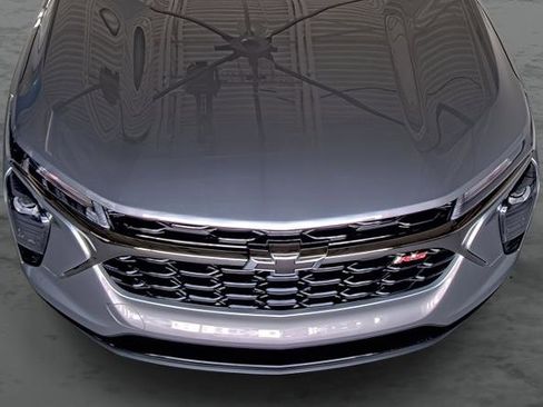 New 2026 Chevrolet Trax RS w/ Driver Confidence Package image 18