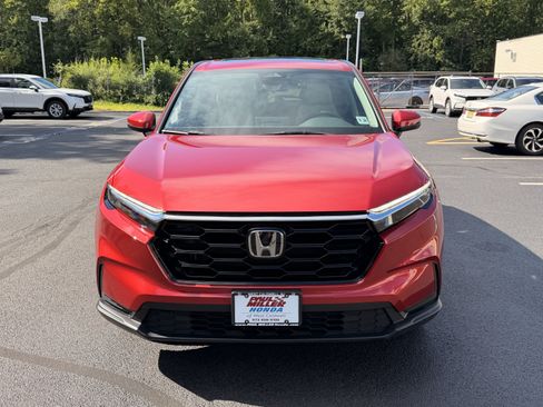 Certified 2024 Honda CR-V EX image 2