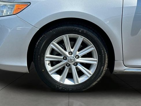Used 2014 Toyota Camry XLE w/ Leather Package FWD image 30