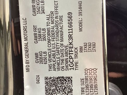 Used 2024 Chevrolet Colorado ZR2 w/ ZR2 Convenience Package III image 67