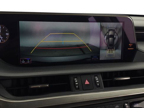 Used 2019 Lexus ES 350 w/ Accessory Package image 24