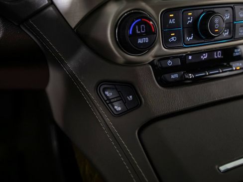 Used 2017 GMC Yukon Denali w/ Open Road Package AWD/4WD image 34
