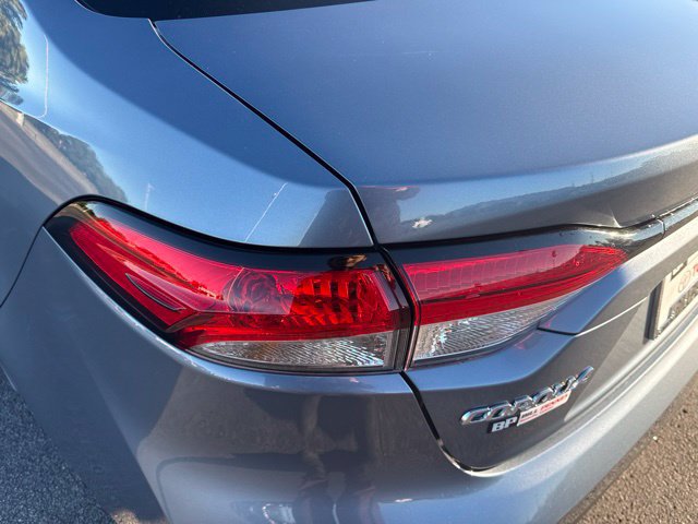Used 2026 Toyota Corolla LE w/ LE Premium Package FWD image 10