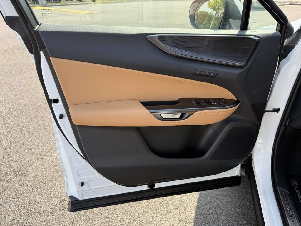 Used 2026 Lexus NX 350 AWD w/ Accessory Package (2T) image 12