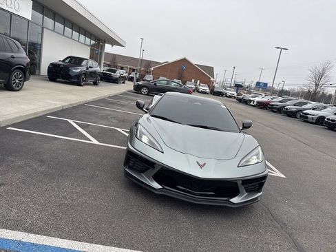 Used 2024 Chevrolet Corvette Stingray Convertible w/ Z51 Performance Package image 2