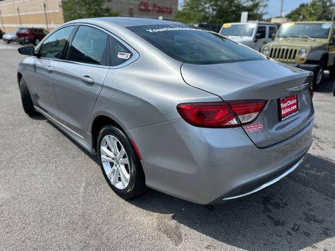 Used 2016 Chrysler 200 Limited FWD image 3