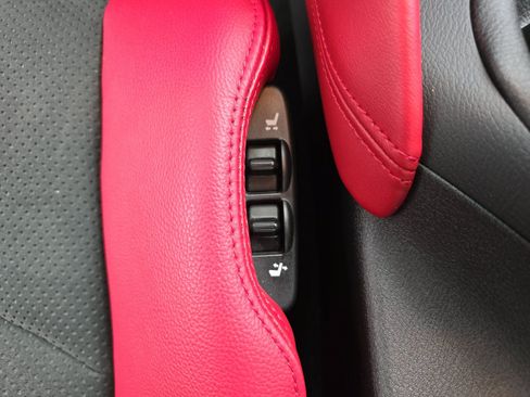 Used 2024 Nissan Z Performance w/ Floor Mat Package RWD image 36
