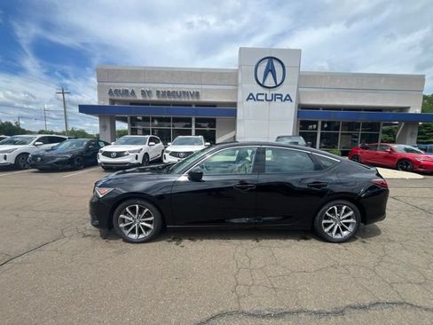 Used 2025 Acura Integra FWD image 39