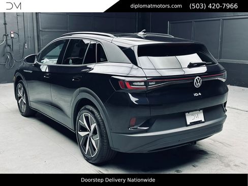 Used 2024 Volkswagen ID.4 Pro S AWD/4WD image 5