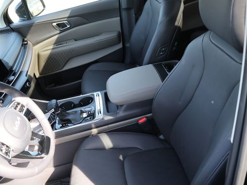 New 2026 Kia Carnival SX image 18