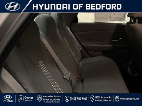 Used 2023 Hyundai Elantra SEL w/ Cargo Package FWD image 26