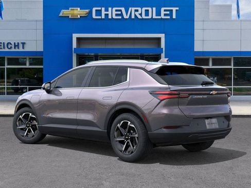 New 2026 Chevrolet Equinox EV LT image 3