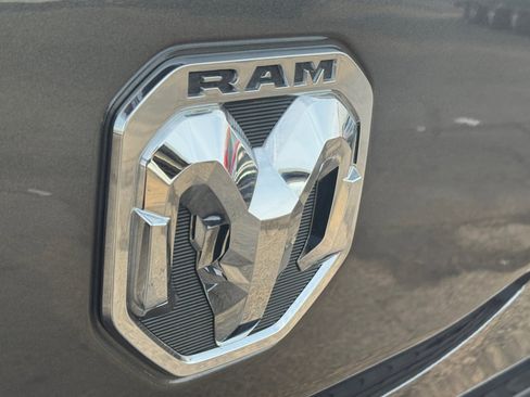 Certified 2021 RAM 1500 Big Horn image 28