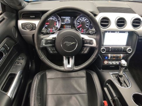Used 2017 Ford Mustang Premium RWD image 22