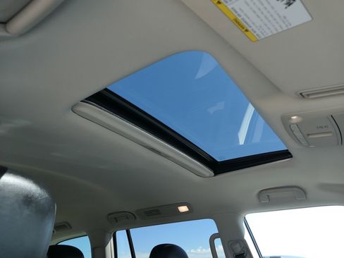 Used 2022 INFINITI QX80 Luxe image 26