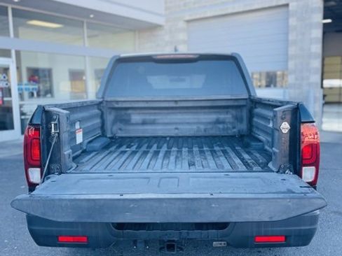 Used 2019 Honda Ridgeline Sport image 25