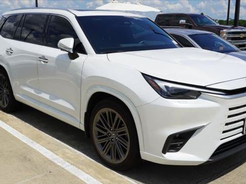 Certified 2025 Lexus TX 350 AWD w/ Technology Package image 3
