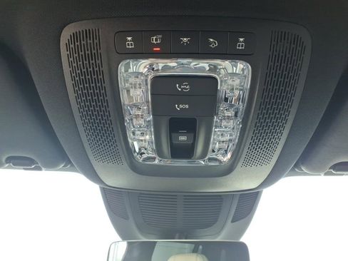 New 2026 Mercedes-Benz GLS 580 4MATIC image 25