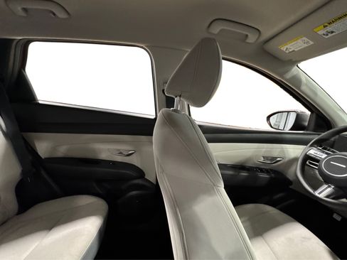 Used 2025 Hyundai Tucson SEL AWD/4WD image 41