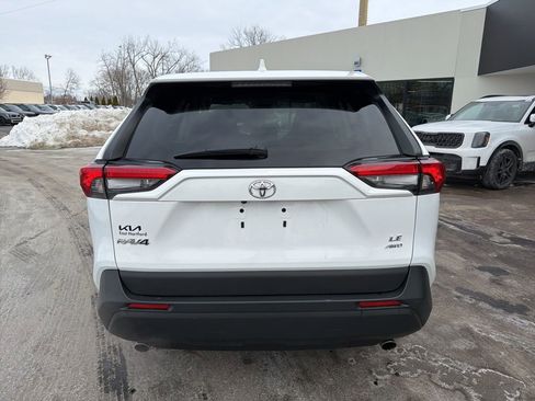 Used 2024 Toyota RAV4 LE image 7