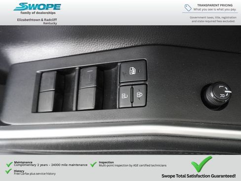 Used 2021 Toyota Highlander XLE AWD/4WD image 15