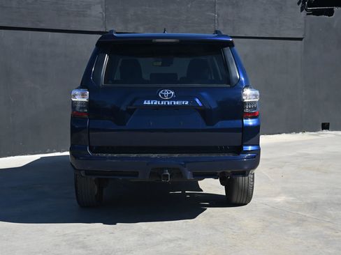 Used 2024 Toyota 4Runner TRD Sport image 4