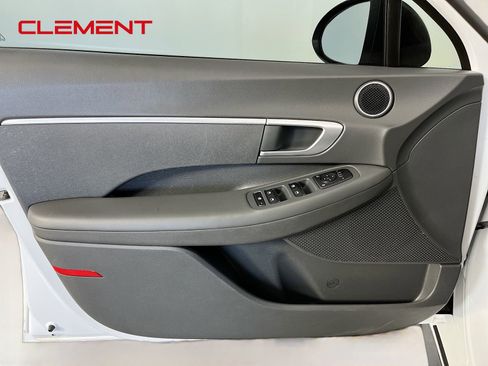 Used 2021 Hyundai Sonata SE FWD image 26