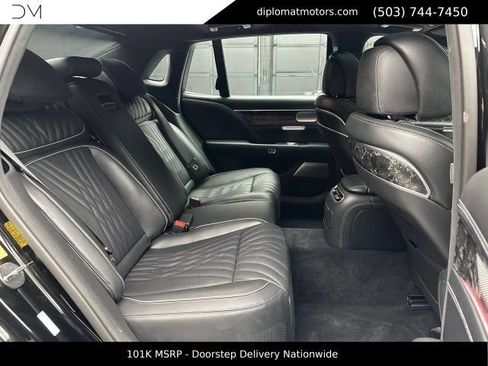 Used 2025 Genesis G90 3.5T AWD/4WD image 20