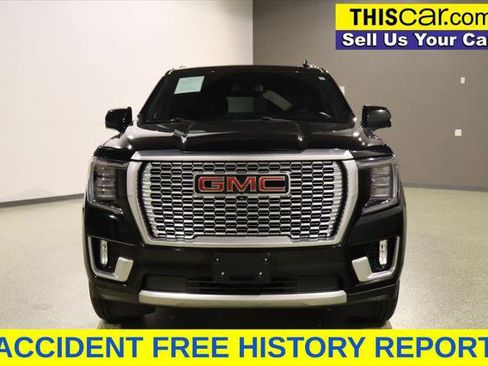 Used 2023 GMC Yukon Denali AWD/4WD image 3