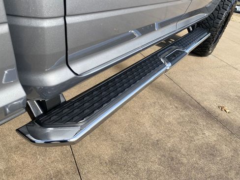 Used 2024 RAM 2500 Tradesman w/ Chrome Appearance Group image 10