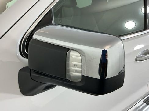 Used 2021 GMC Sierra 1500 SLT image 11