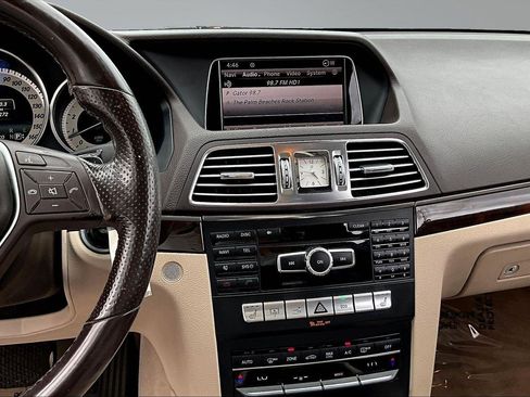 Used 2014 Mercedes-Benz E 350 4MATIC Coupe image 9