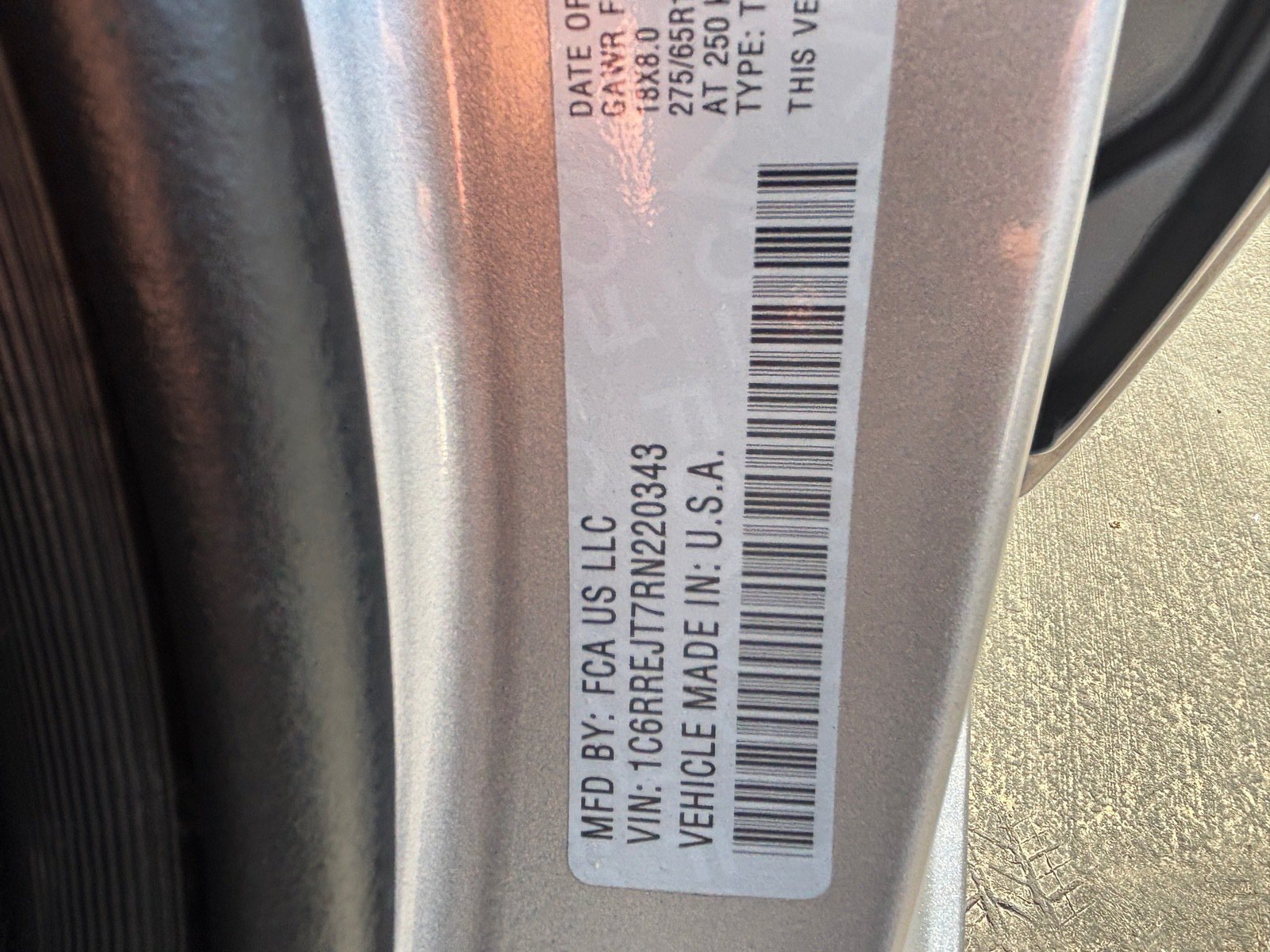 Used 2024 RAM 1500 Laramie RWD image 32