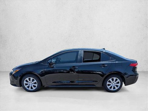 Certified 2022 Toyota Corolla LE FWD image 8
